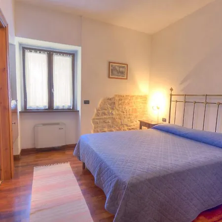 Marchese Del Grillo 4*