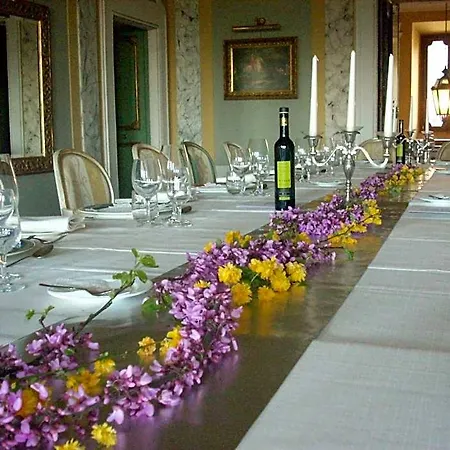 فندق Marchese Del Grillo