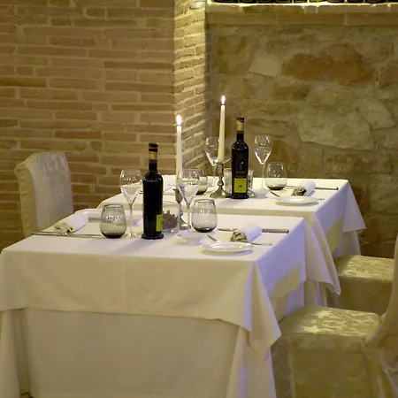 فندق Marchese Del Grillo 4*