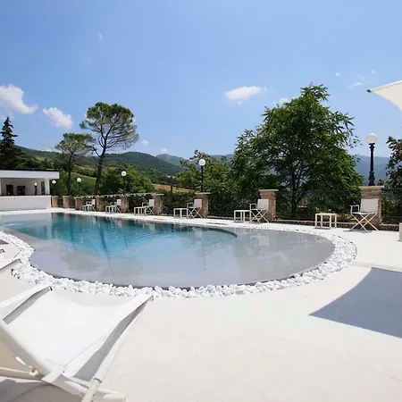 Szálloda Marchese Del Grillo 4*